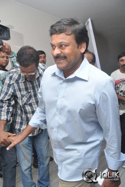 Chiranjeevi-at-Sachin-Tendulkar-Kadu-Premiere-Show